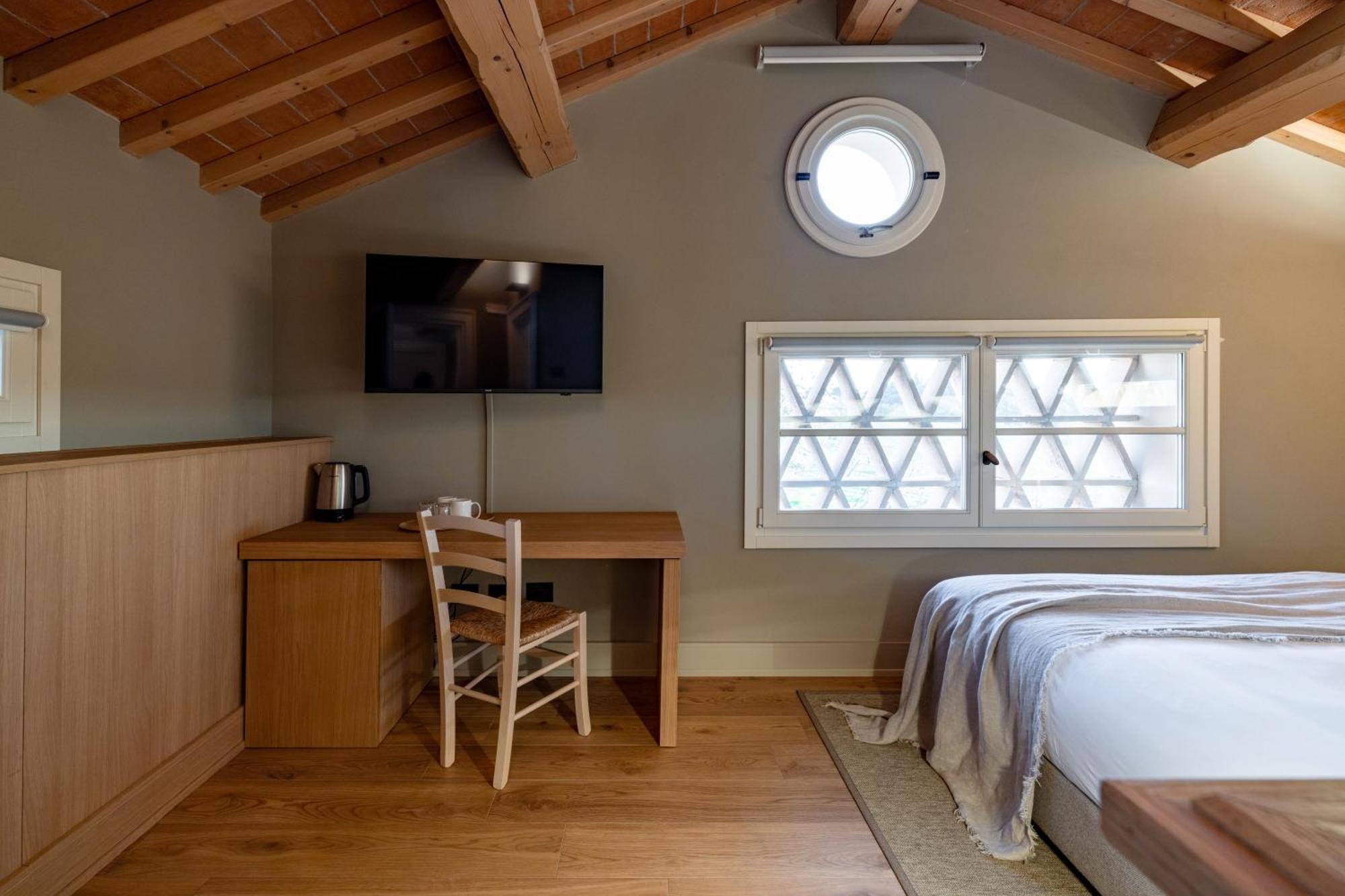 Colle Alberti Country House Черето Гуиди Екстериор снимка